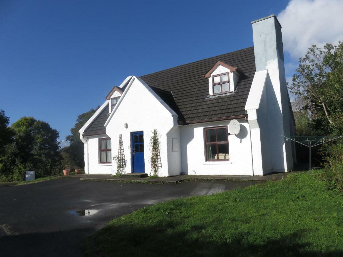 Bunkhouse - Letterfrack Farm Villa Exterior photo